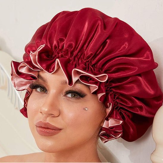 Bonnet en satin